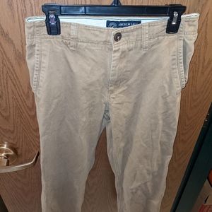 American Eagle relaxed straight khakis beige 29/32